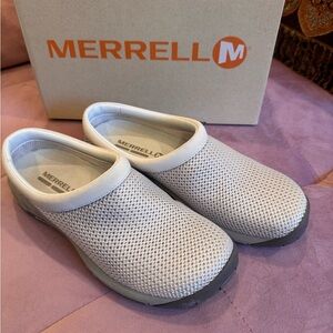 Merrell Light Gray Mesh Slip-On Footwear